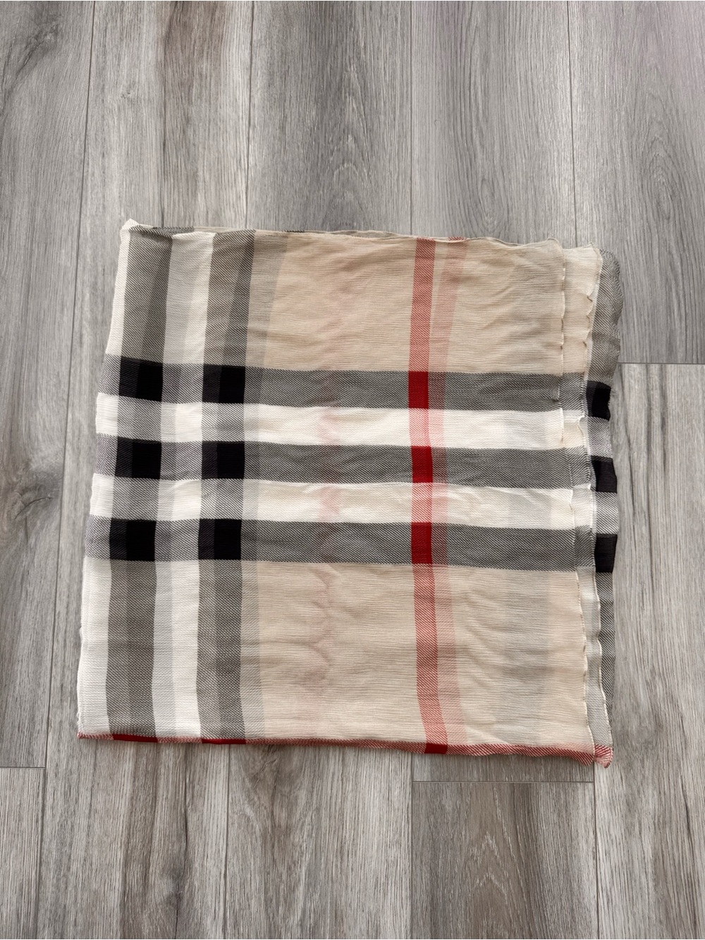 BURBERRY Nova Check Silk Sheer Scarft